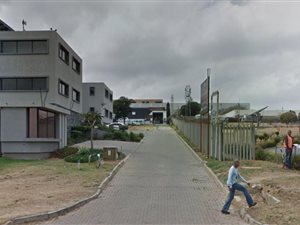 1888 m² Land available in Halfway House