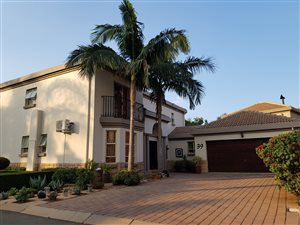 5 Bed House in Highveld