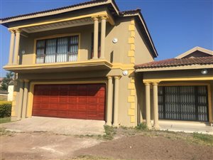 5 Bed House in Adams Mission