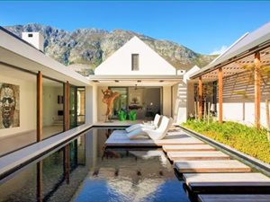 400 m² Land available in Paradyskloof