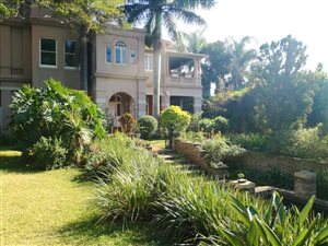 2 Bed Apartment in Manor Gardens