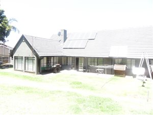 4 Bed House in Bramley