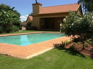 2 Bed Townhouse in Pomona