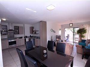 2 Bed Apartment in Edenburg