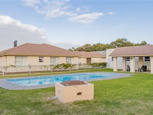 2 Bed Apartment in Hartenbos