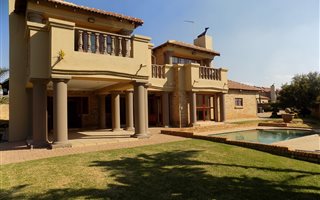 5 Bedroom House in Ruimsig