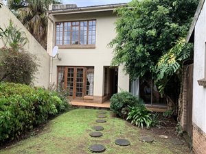 3 Bed Townhouse in Oak Park