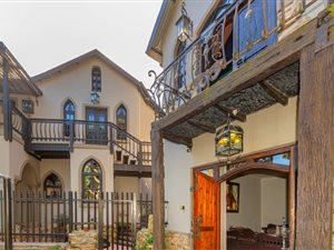 5 Bed House in Wilderness