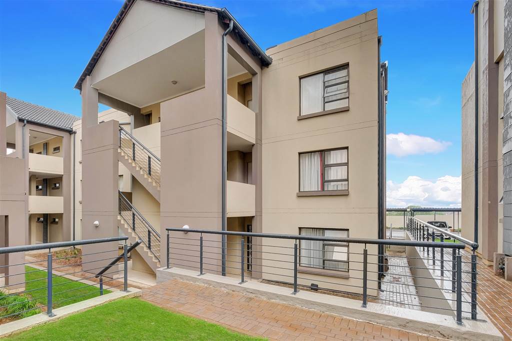 Minimalist Apartments For Sale In Ruimsig 