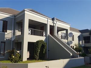 2 Bed Apartment in Greenside