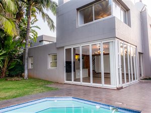 4 Bed Townhouse in Brummeria