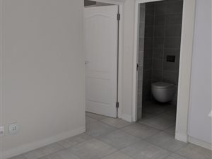 1 Bed Apartment in Paardevlei