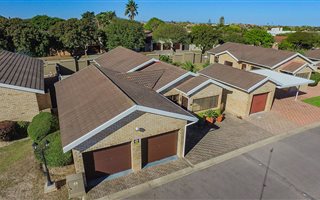 3 Bedroom Townhouse in Summerstrand