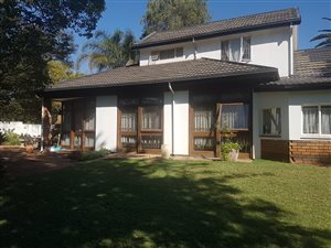 5 Bed House in Val de Grace