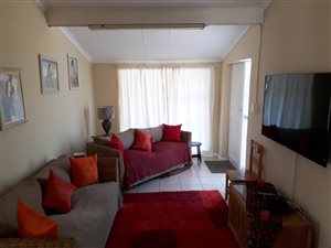 2 Bed Garden Cottage in Jeffreys Bay
