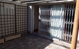 2 Bedroom Duplex in Bedford Gardens