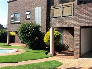 6 Bed House in Wychwood
