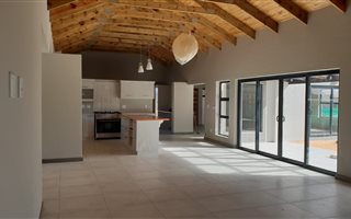 3 Bedroom House in Langebaan Country Estate