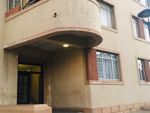 2 Bed Apartment in Port Elizabeth Central