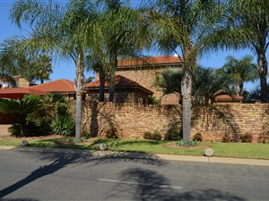 3 Bedroom House in Blue Gill