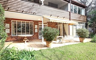 3 Bedroom Townhouse in Hyde Park