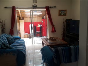 5 Bed House in Goodwood