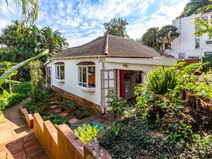 3 Bed House in Manor Gardens