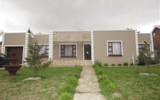 4 Bedroom House in Swellendam
