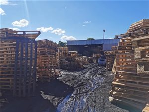 1230 m² Commercial space in Jacobs