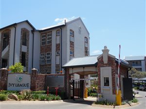 1 Bed Apartment in Mooivallei Park