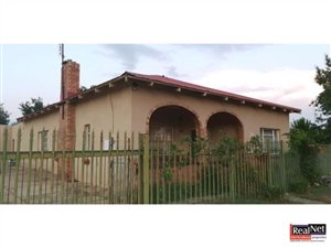 3 Bed House in Elandsheuwel