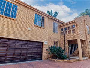4 Bed House in Eldoraigne