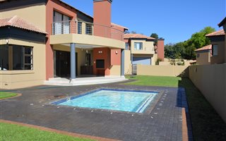 4 Bedroom House in Boskruin