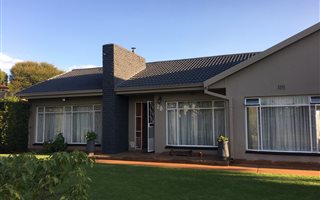 4 Bedroom House in Golf Park