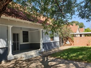 4 Bed House in Herlear