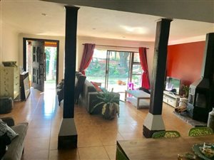 4 Bed House in Chartwell