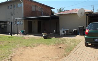2 Bedroom Townhouse in Crown Gardens