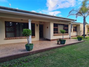 4 Bed House in Oudtshoorn