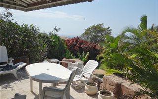 2 Bedroom Garden Cottage in Glenashley