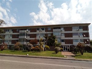2 Bed Apartment in Pinetown Central