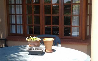 1 Bedroom Garden Cottage in Parkdene