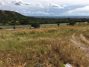 4 ha Land available in Donkerhoek