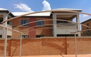 2 Bedroom Townhouse in Andeon AH