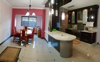 3 Bedroom Apartment in Birdswood