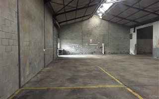 980 m² Industrial space in Blackheath