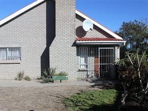 1.2 ha Farm in Vredenburg