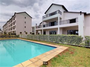 2 Bed Apartment in Carlswald Estate
