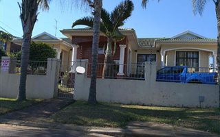 4 Bedroom House in Mt Edgecombe