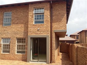 3 Bed Duplex in Annlin