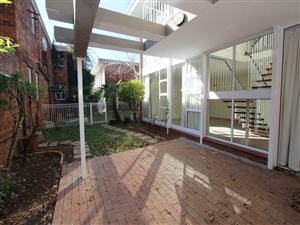 2 Bed Duplex in Essexwold